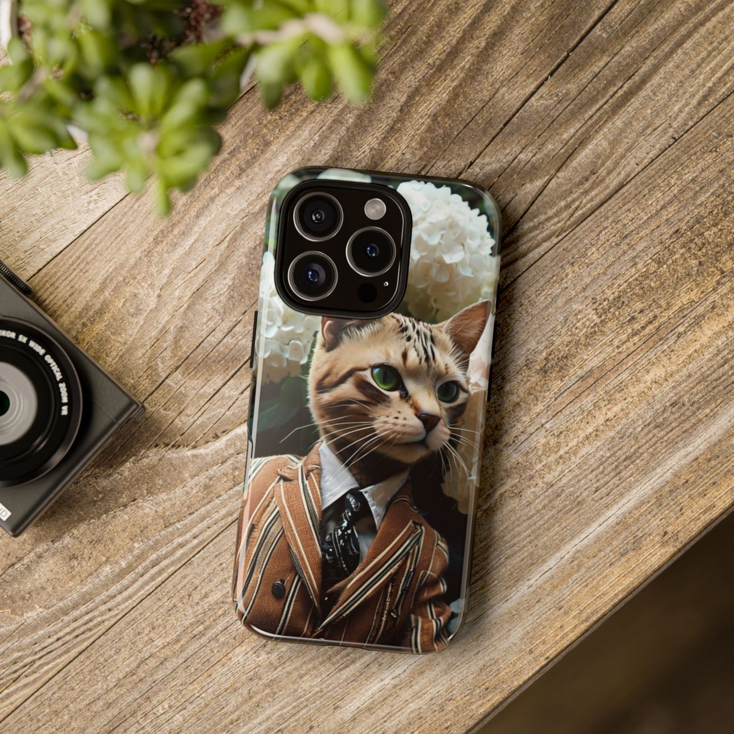 "The Feline Aristocrat" Mobile Phone Case