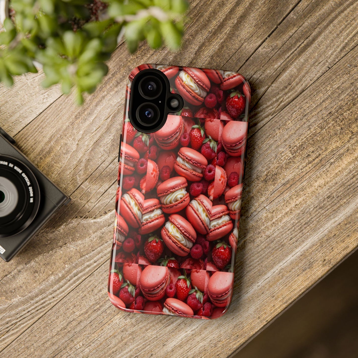 "Strawberry Affair 2" Mobile Phone Case