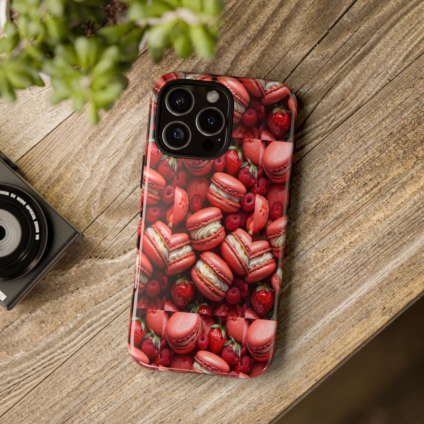"Strawberry Affair 2" Mobile Phone Case