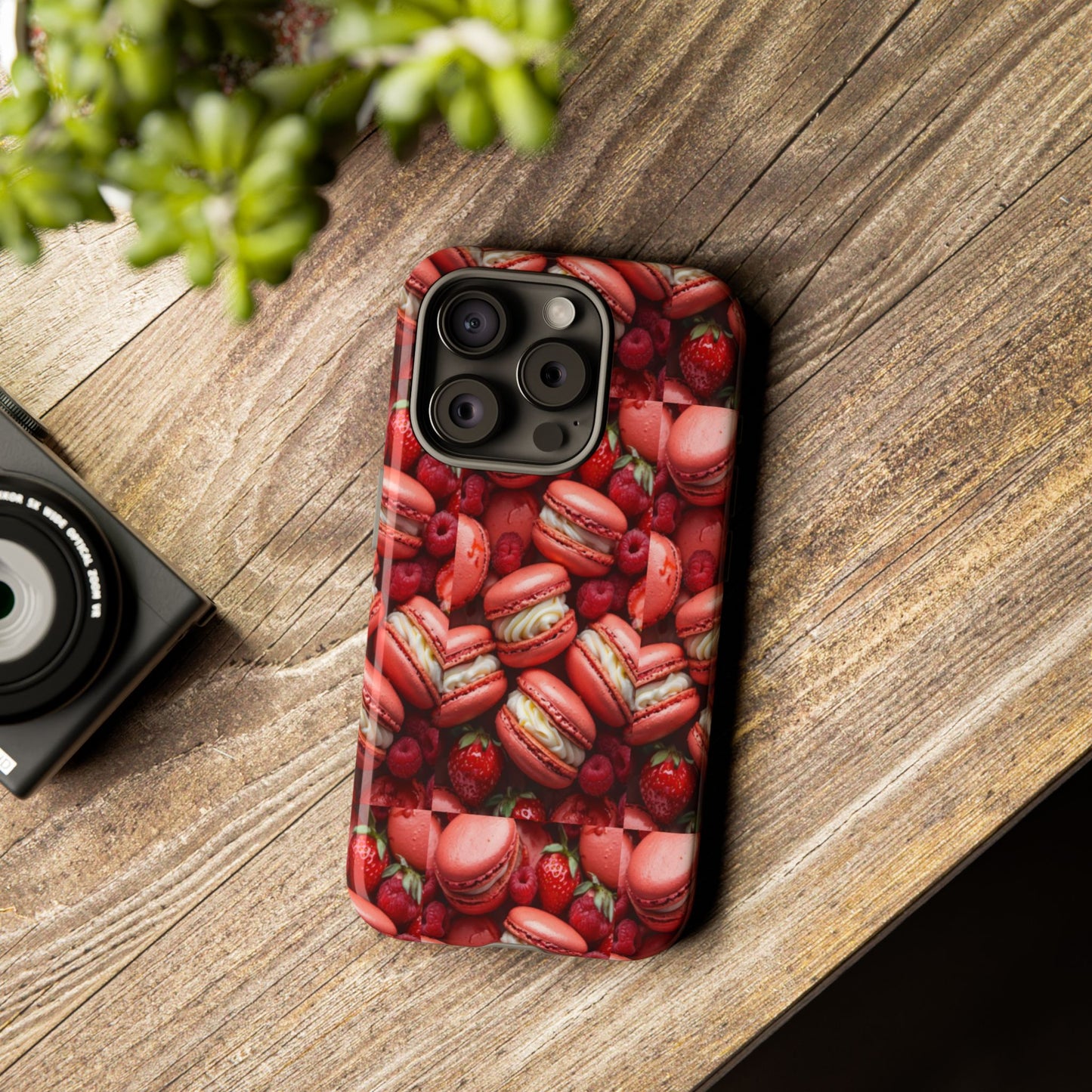 "Strawberry Affair 2" Mobile Phone Case