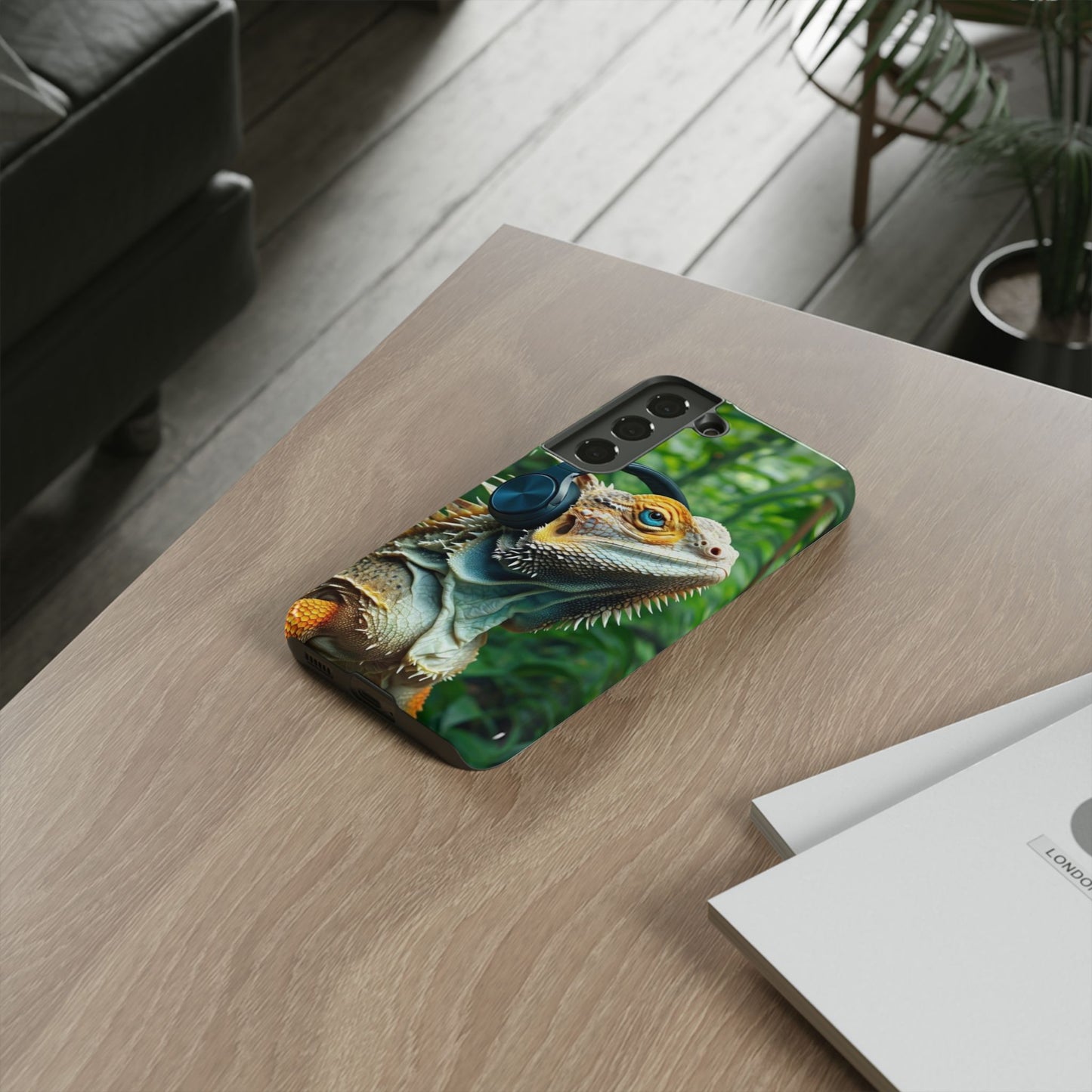 "Bearded Dragon - Jungle Beats" Mobile Phone Case