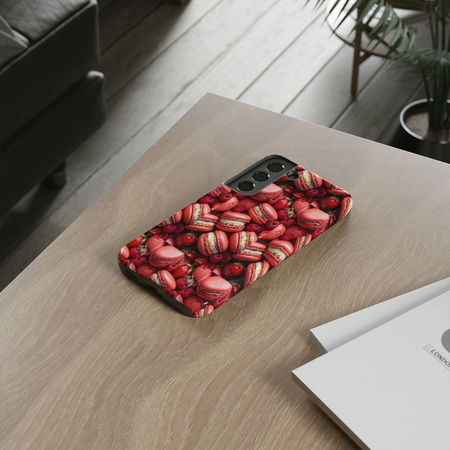 "Strawberry Affair 2" Mobile Phone Case