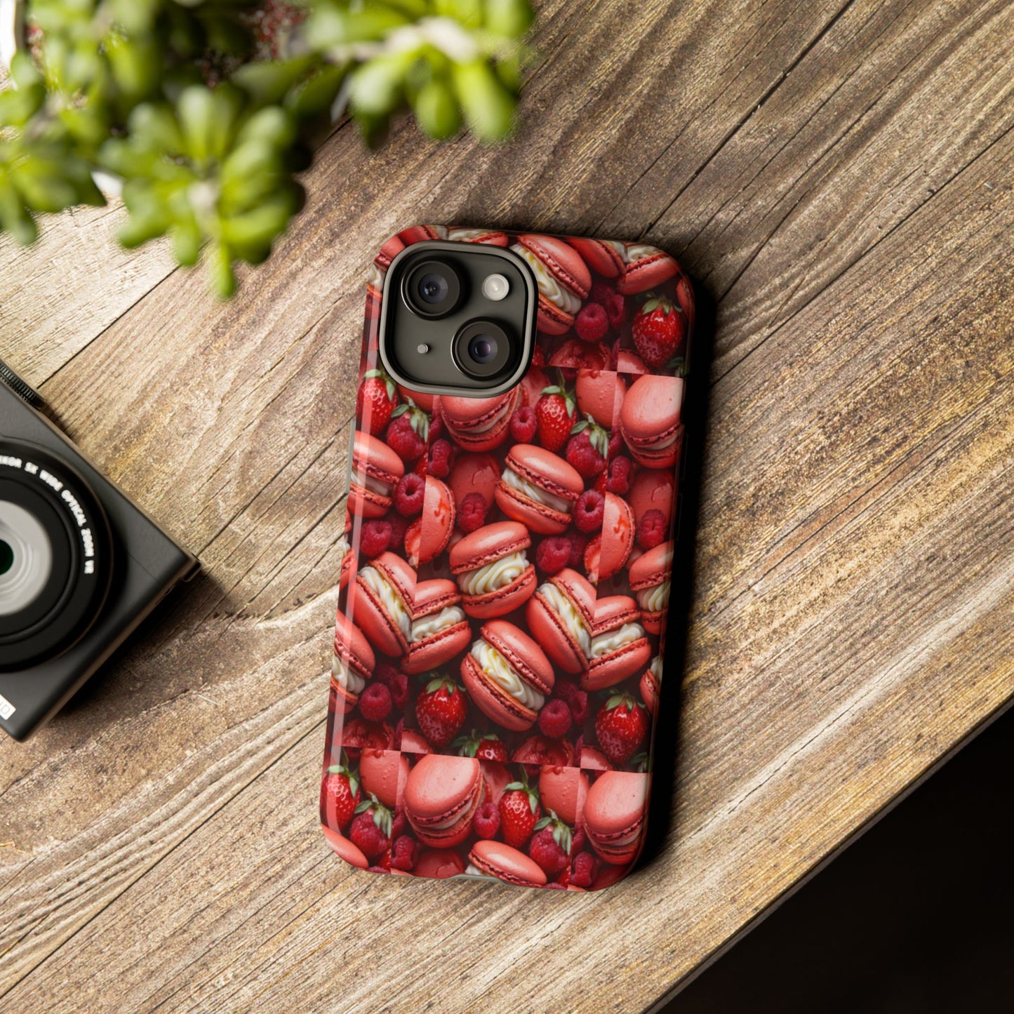 "Strawberry Affair 2" Mobile Phone Case