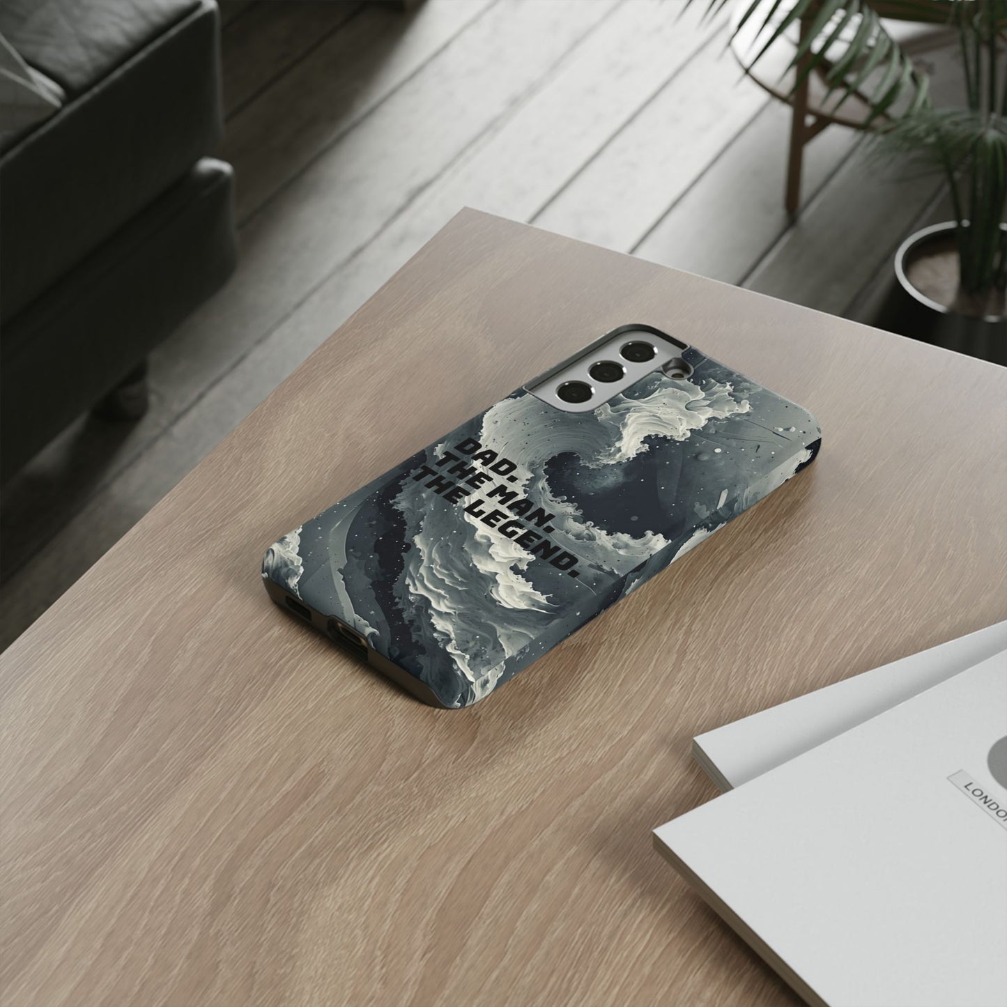 "Dad. The Man. The Legend" Mobile Phone Case (grey)