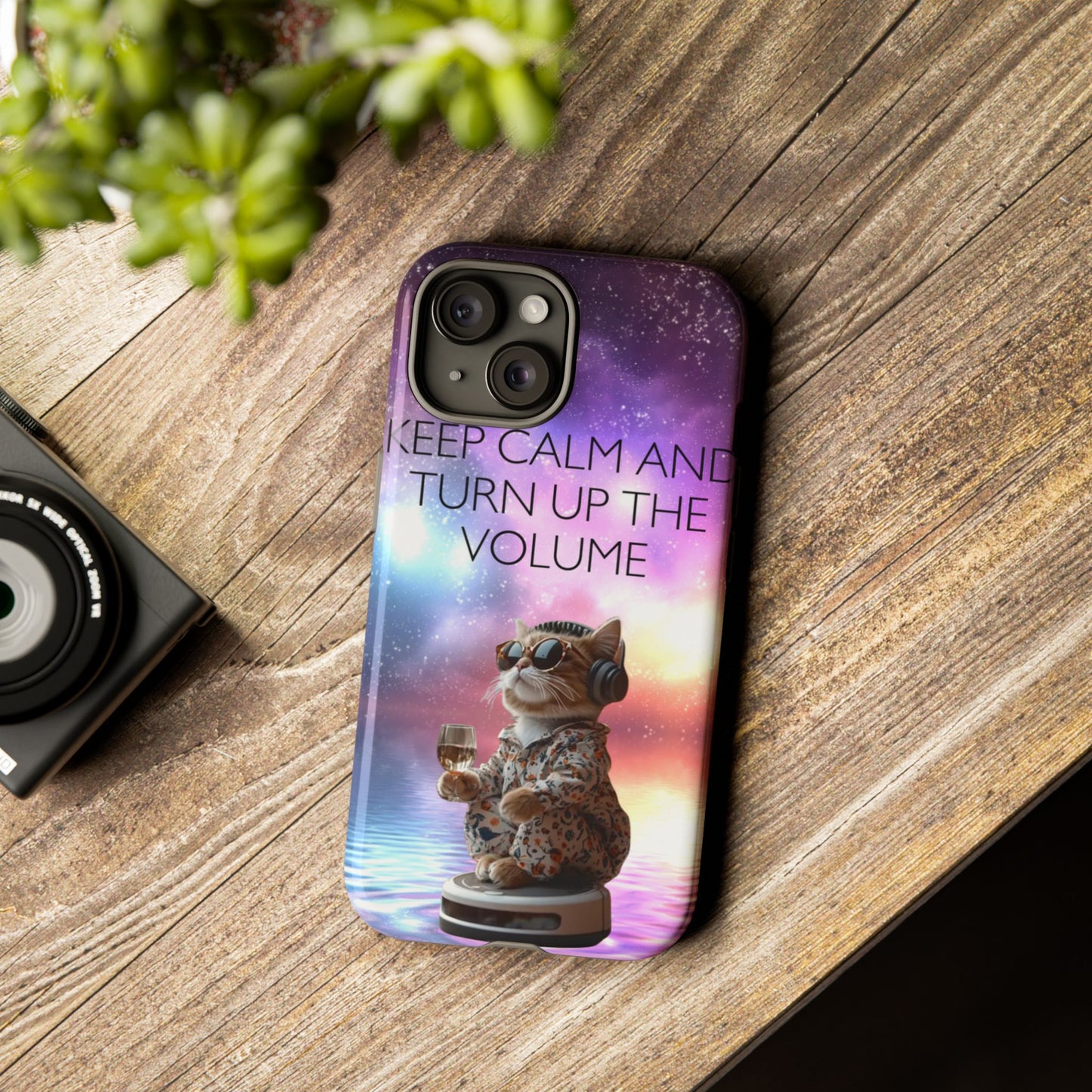"Keep calm and turn up the Volume" Mobile Phone Case (mix)