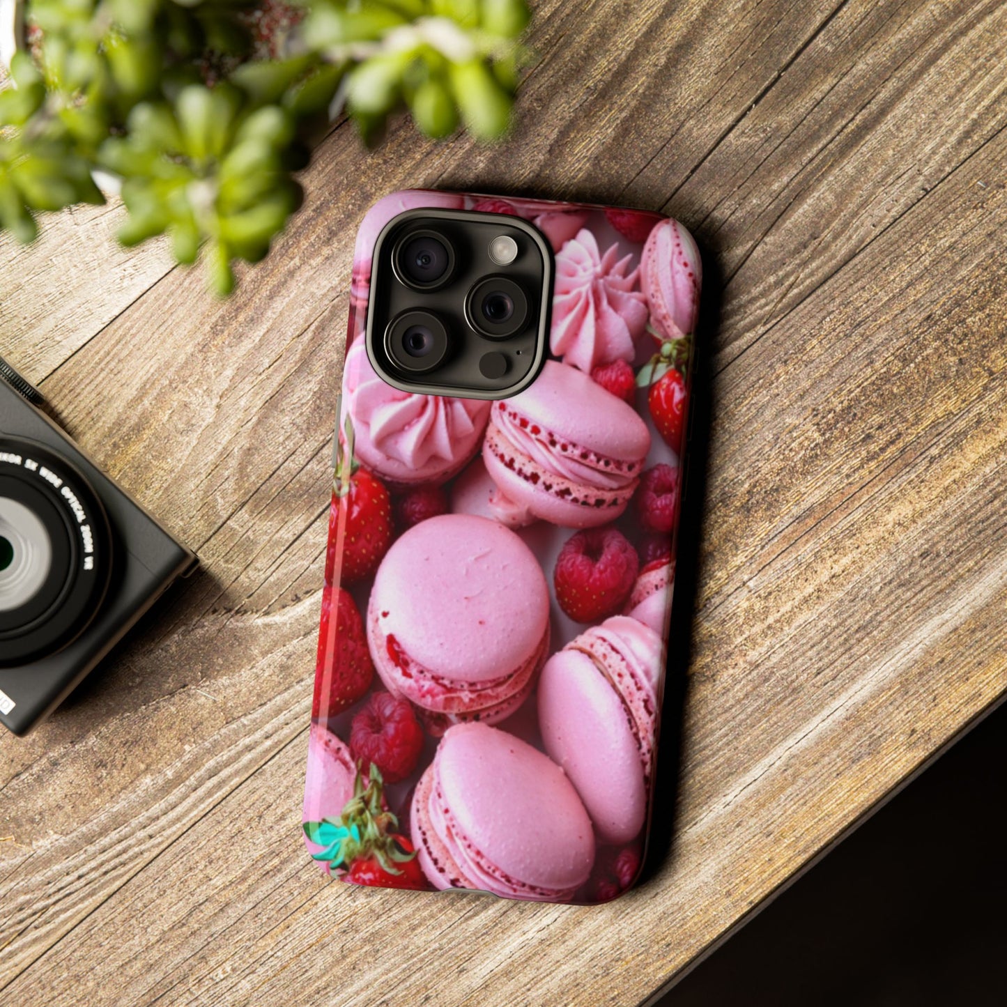 "Strawberry Affair" Mobile Phone Case