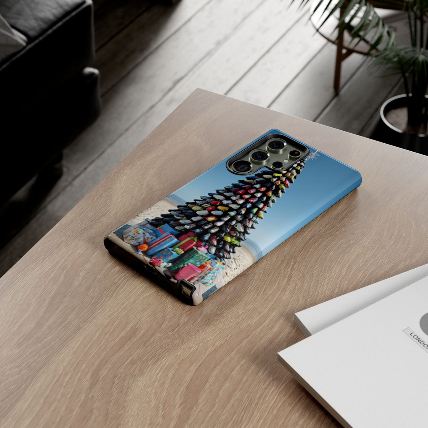 "Bootiful Christmas" Mobile Phone Case