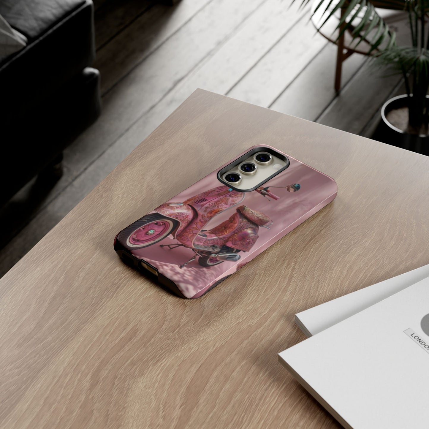 "I believe in Pink - Audrey Hepburn" Mobile Phone Case