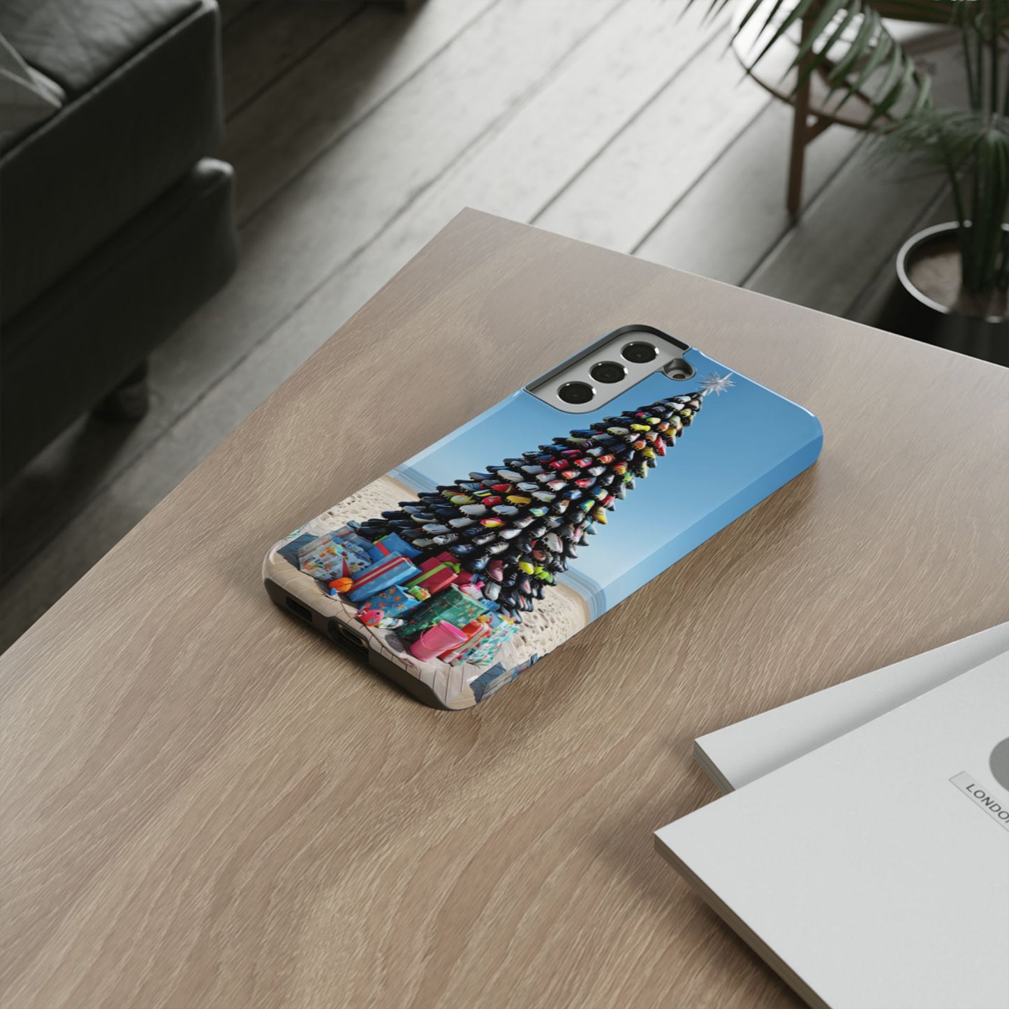 "Bootiful Christmas" Mobile Phone Case