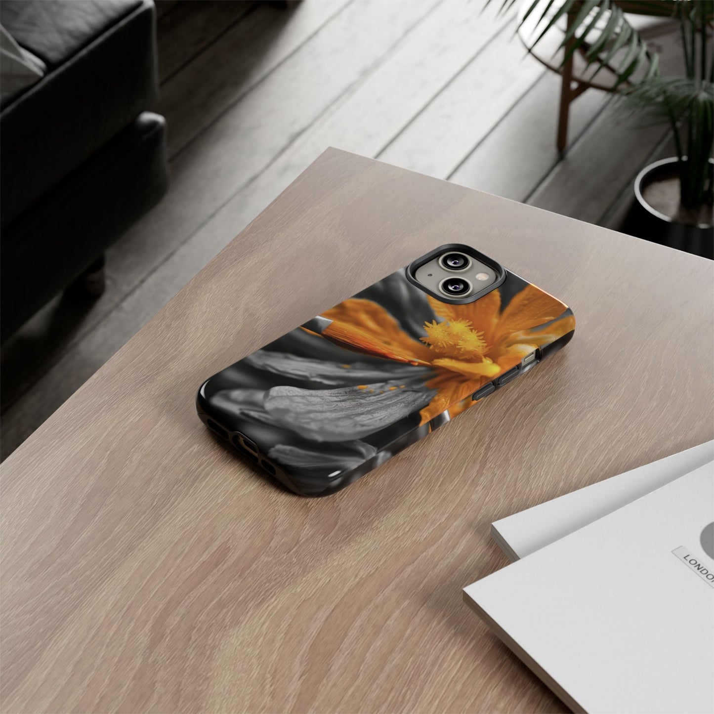 "A stroke of Bloom" Mobile Phone Case