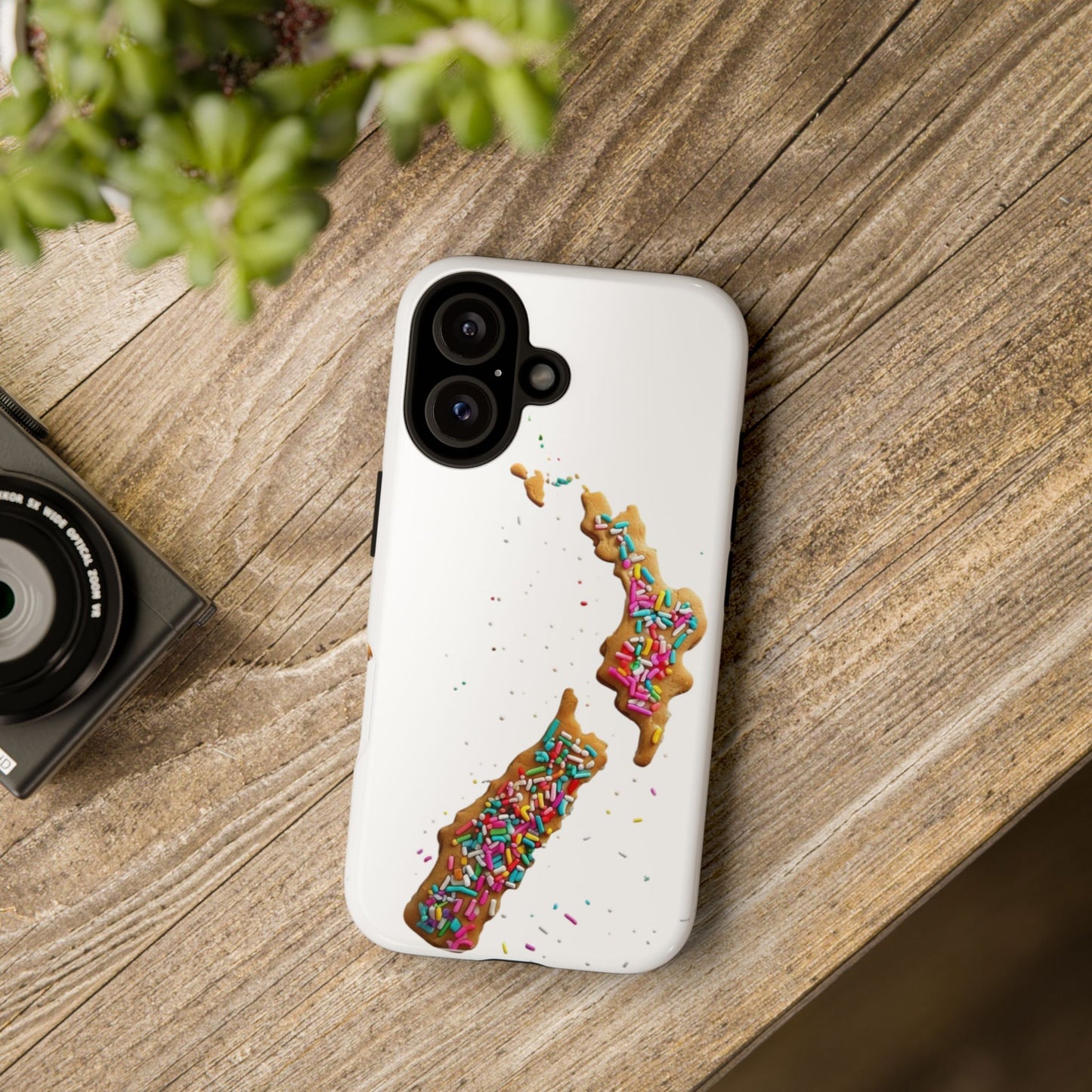 "Bite-Sized New Zealand" Mobile Phone Case