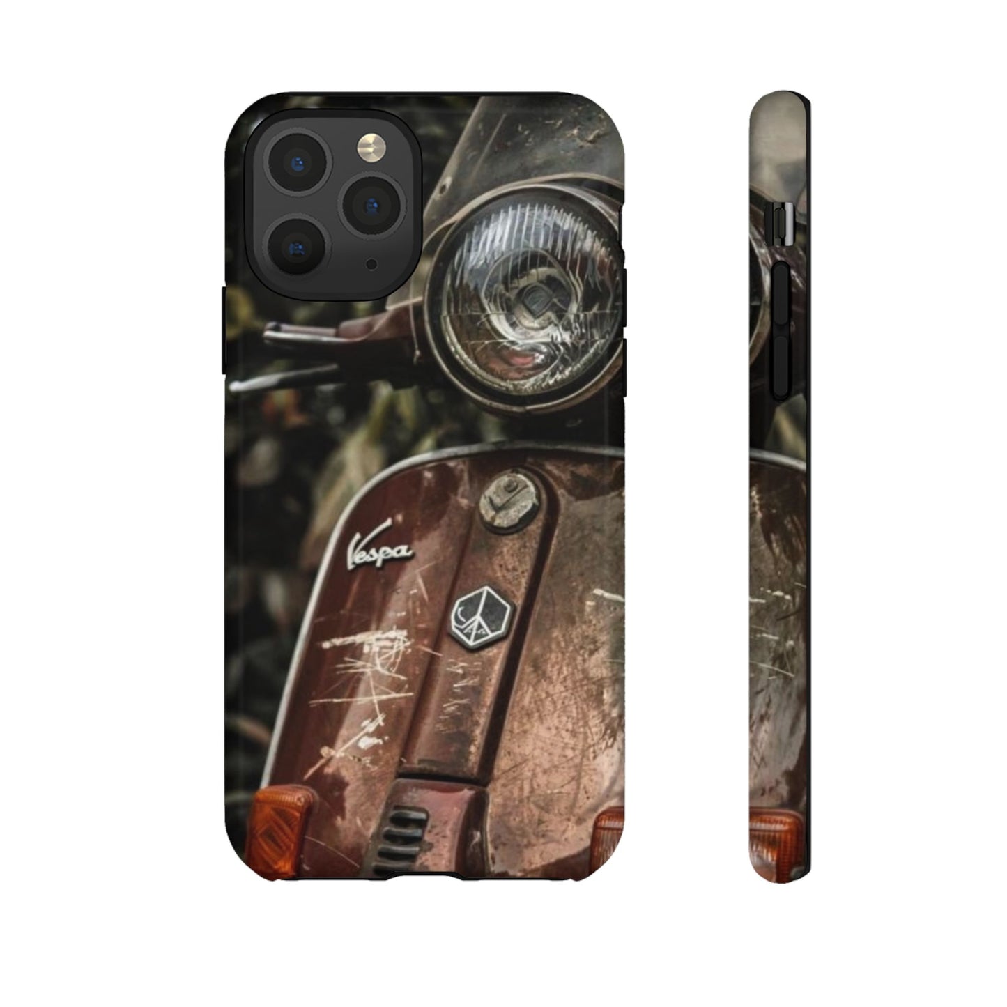 "Vespa. Old Soul, Full Tank" Mobile Phone Case