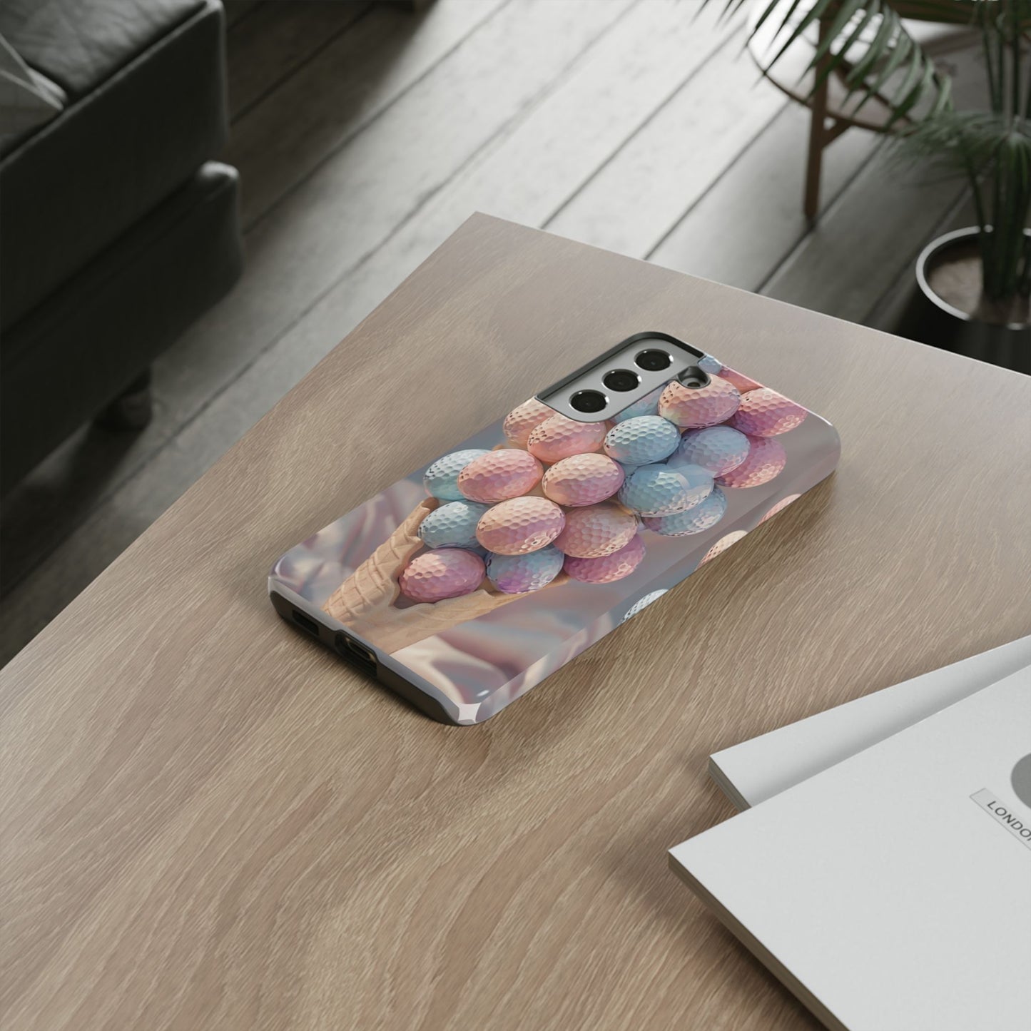 "The 19th Scoop" Mobile Phone Case