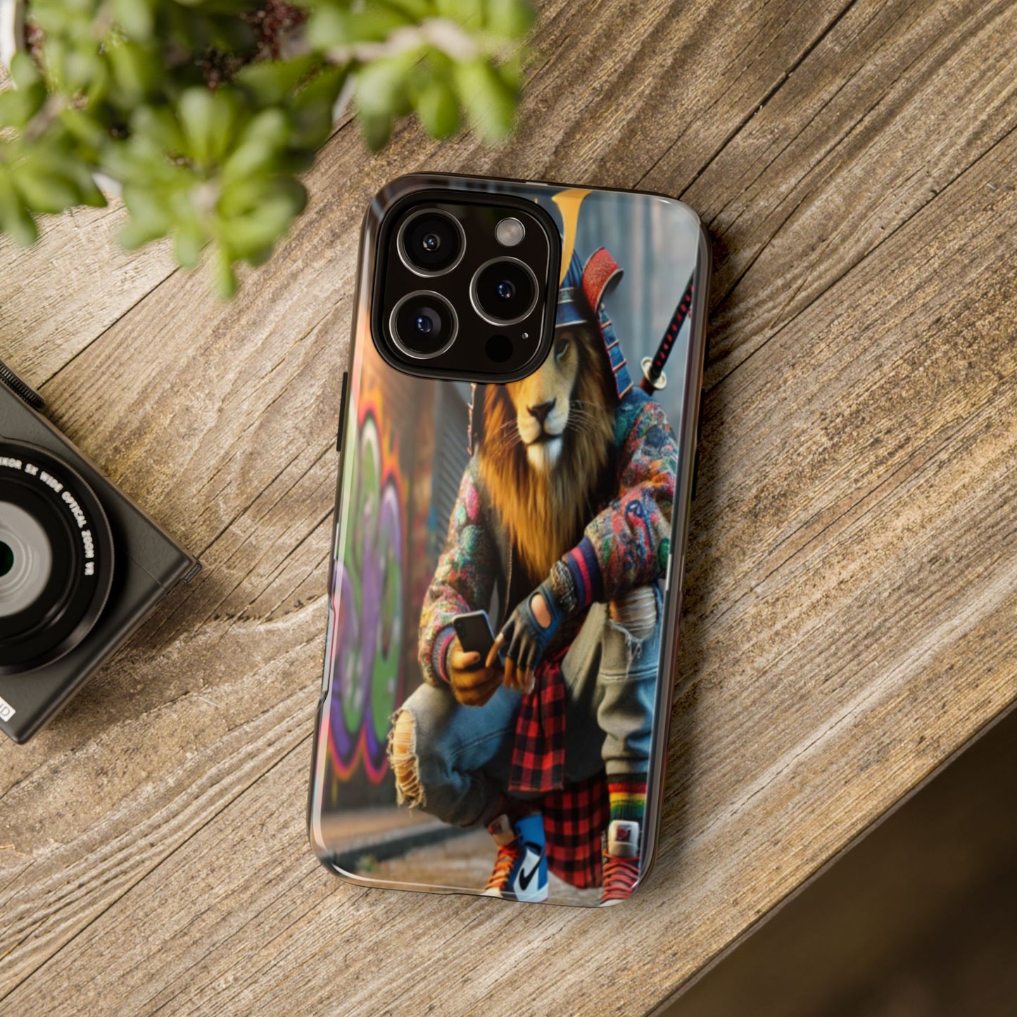 "King of the Concrete Jungle" Mobile Phone Case
