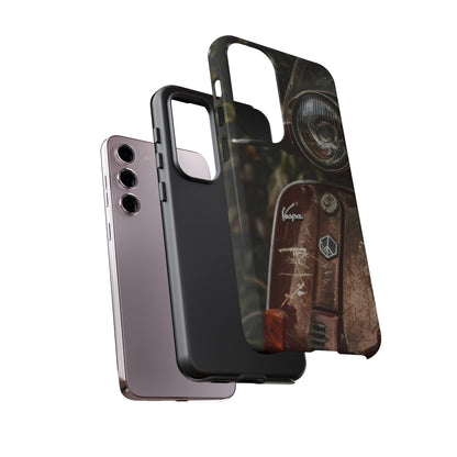 "Vespa. Old Soul, Full Tank" Mobile Phone Case