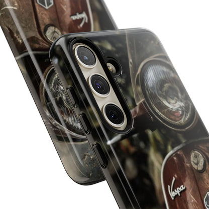 "Vespa. Old Soul, Full Tank" Mobile Phone Case