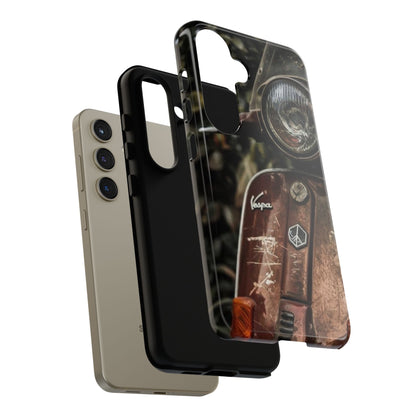 "Vespa. Old Soul, Full Tank" Mobile Phone Case
