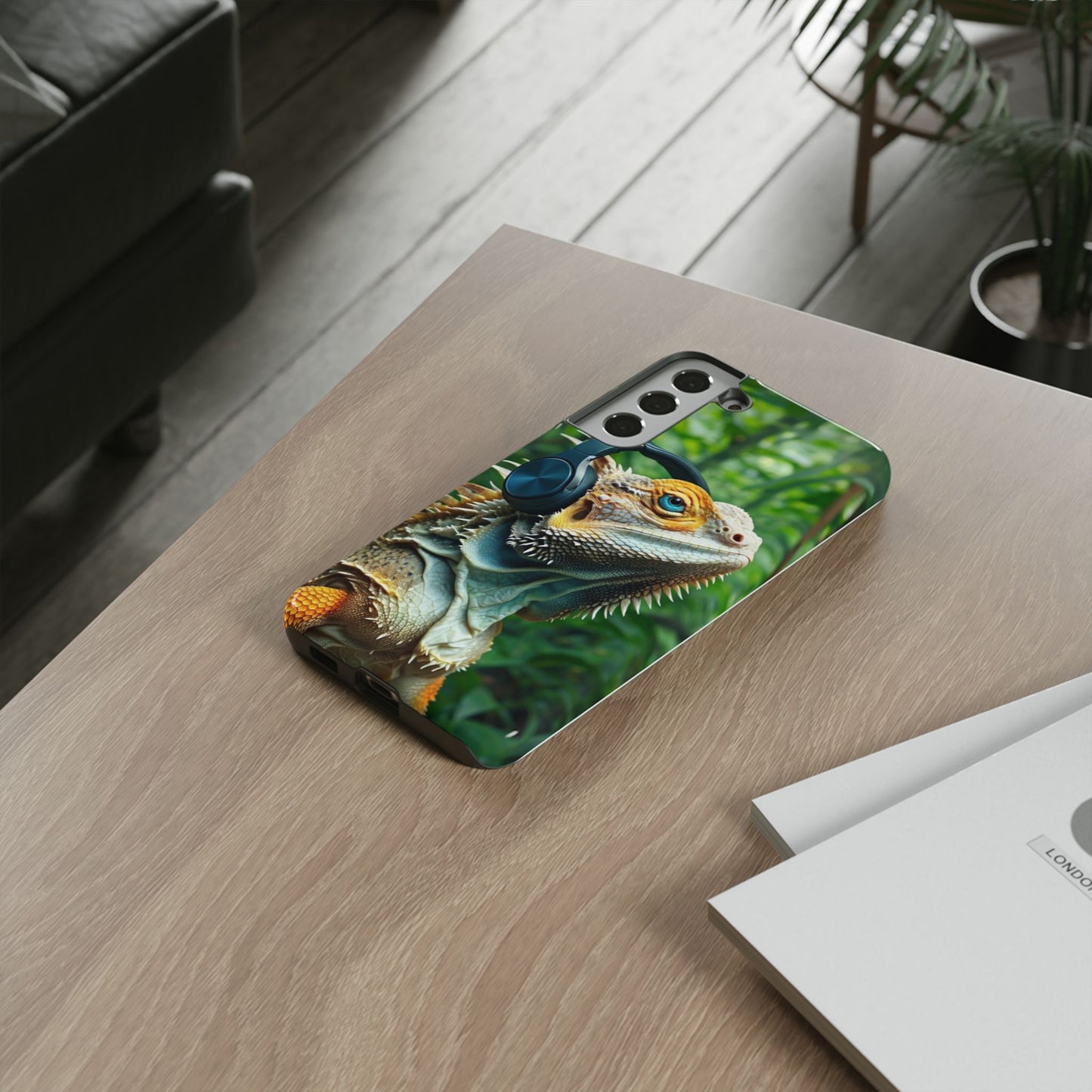"Bearded Dragon - Jungle Beats" Mobile Phone Case