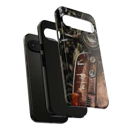 "Vespa. Old Soul, Full Tank" Mobile Phone Case