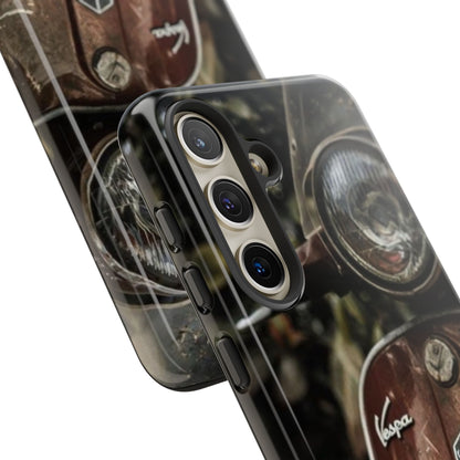 "Vespa. Old Soul, Full Tank" Mobile Phone Case