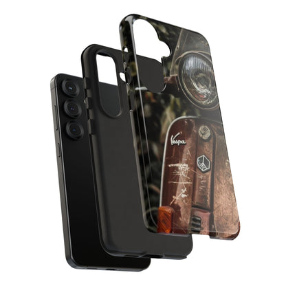 "Vespa. Old Soul, Full Tank" Mobile Phone Case