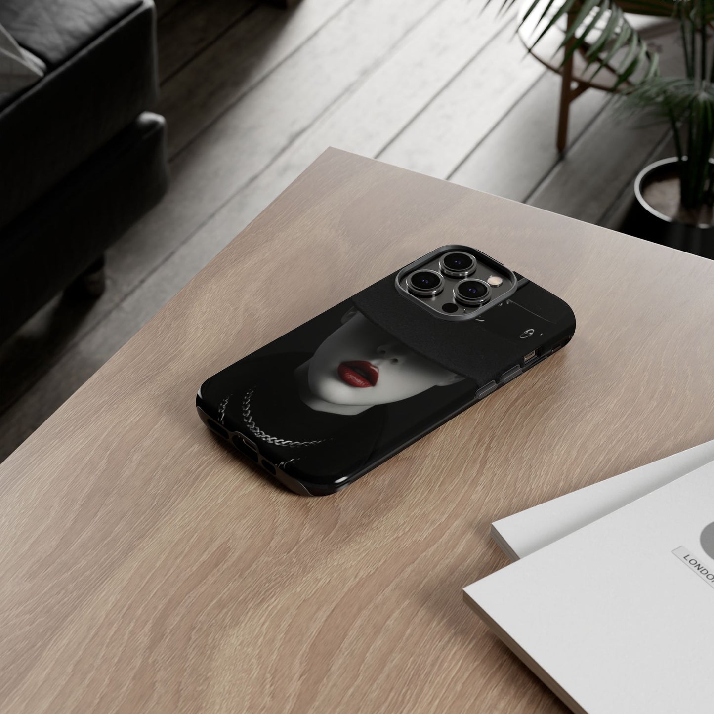 "Whisper of Her" Mobile Phone Case