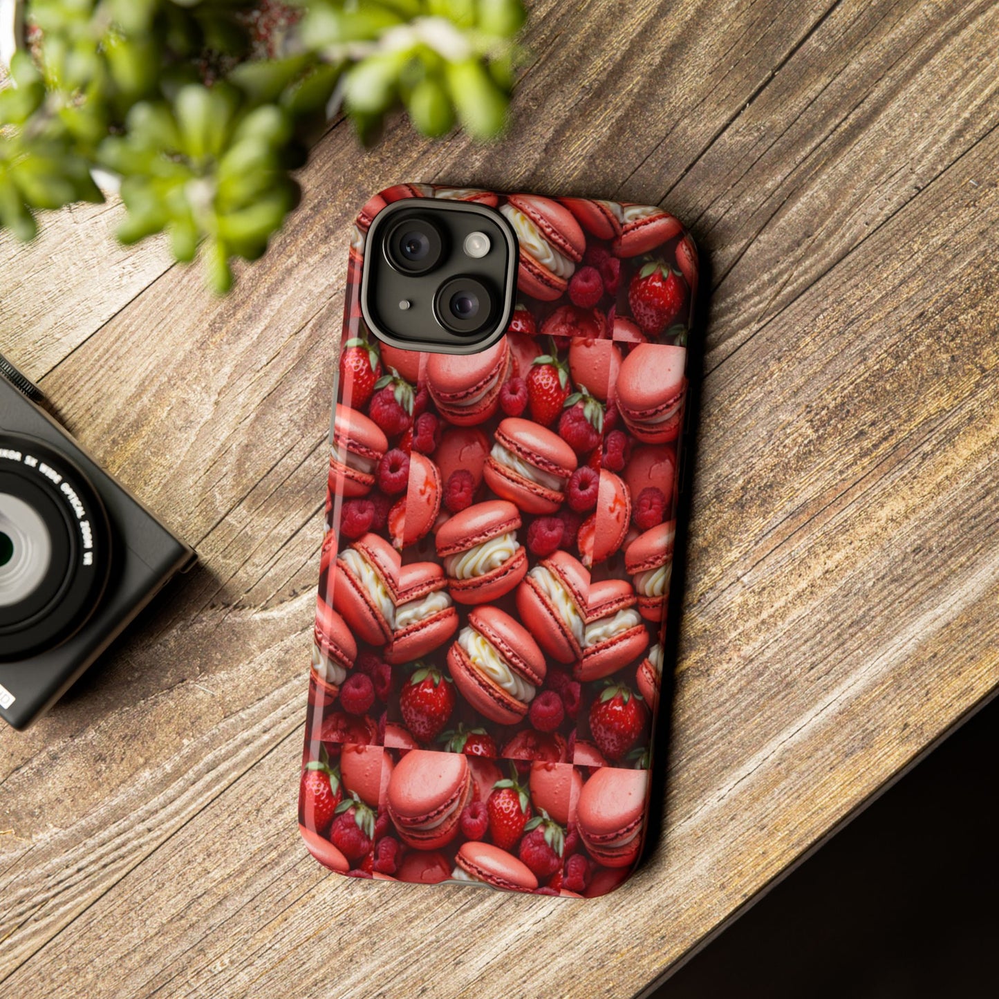 "Strawberry Affair 2" Mobile Phone Case