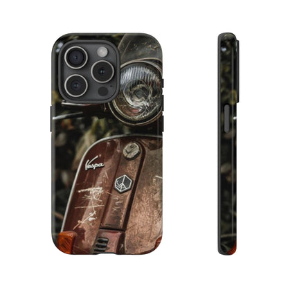 "Vespa. Old Soul, Full Tank" Mobile Phone Case