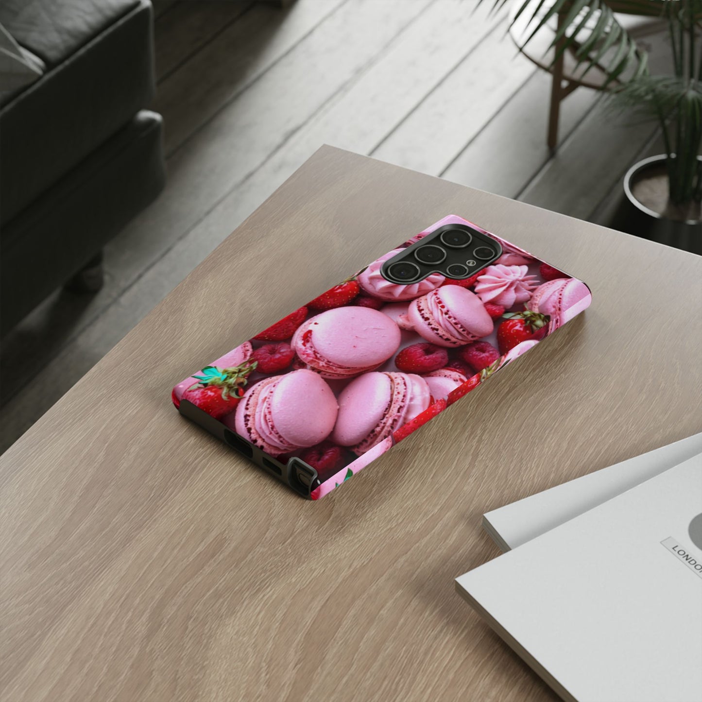 "Strawberry Affair" Mobile Phone Case