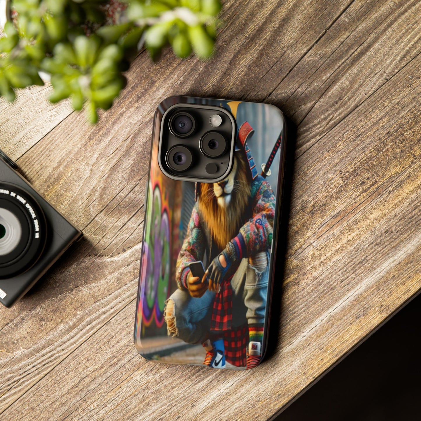 "King of the Concrete Jungle" Mobile Phone Case