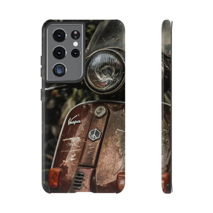 "Vespa. Old Soul, Full Tank" Mobile Phone Case