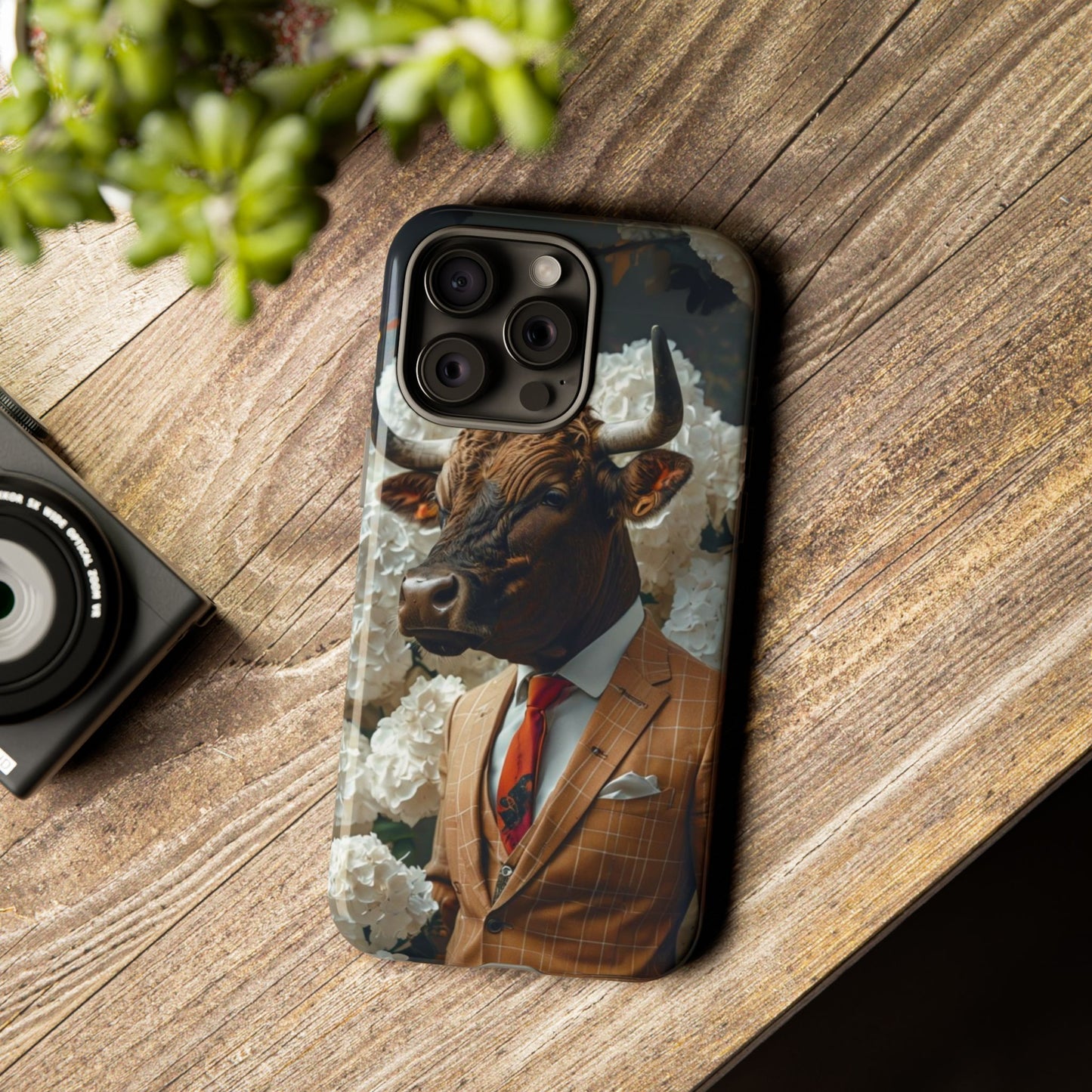 "The Genteel Bull" Mobile Phone Case