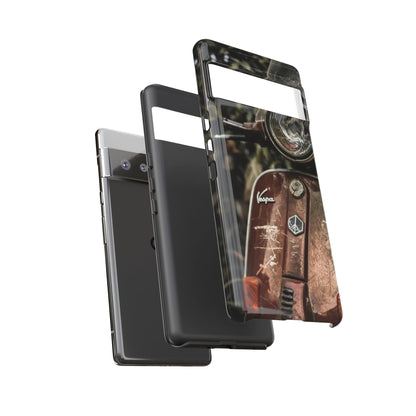"Vespa. Old Soul, Full Tank" Mobile Phone Case