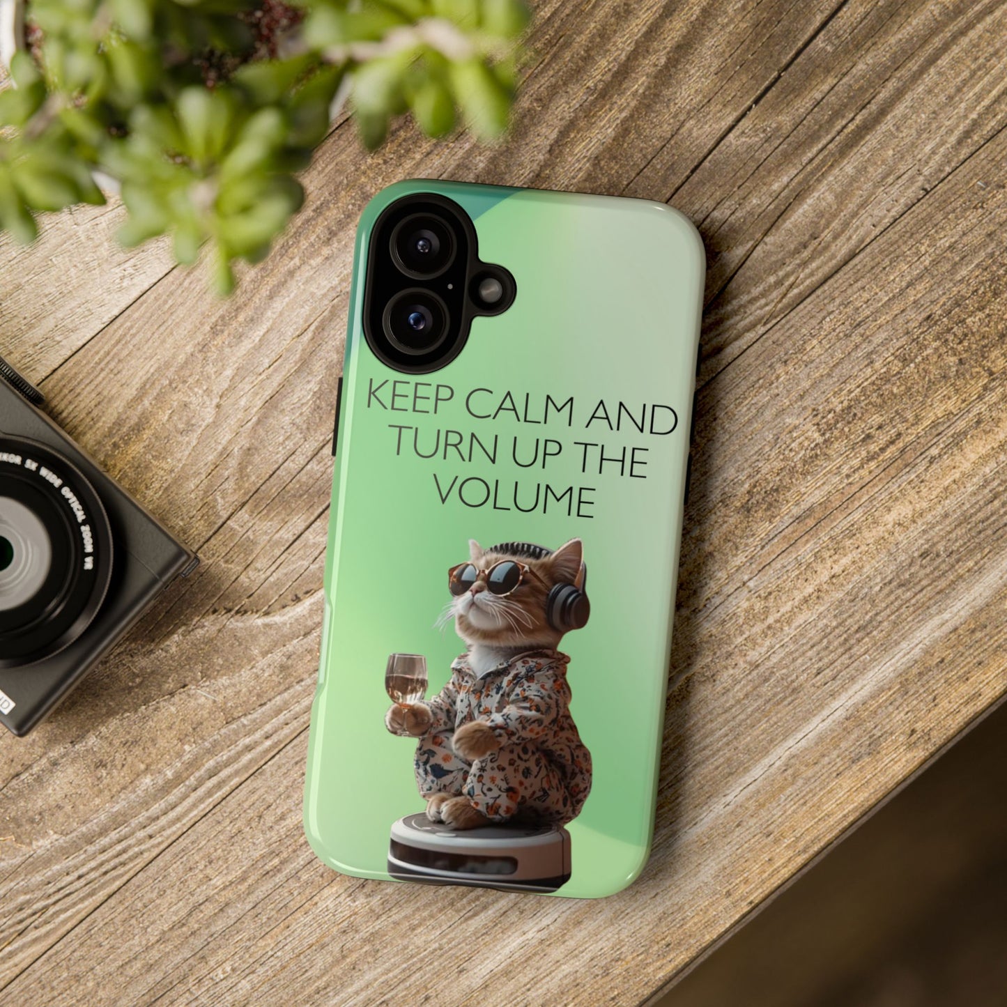 "Keep calm and turn up the volume" Mobile Phone Case (green)
