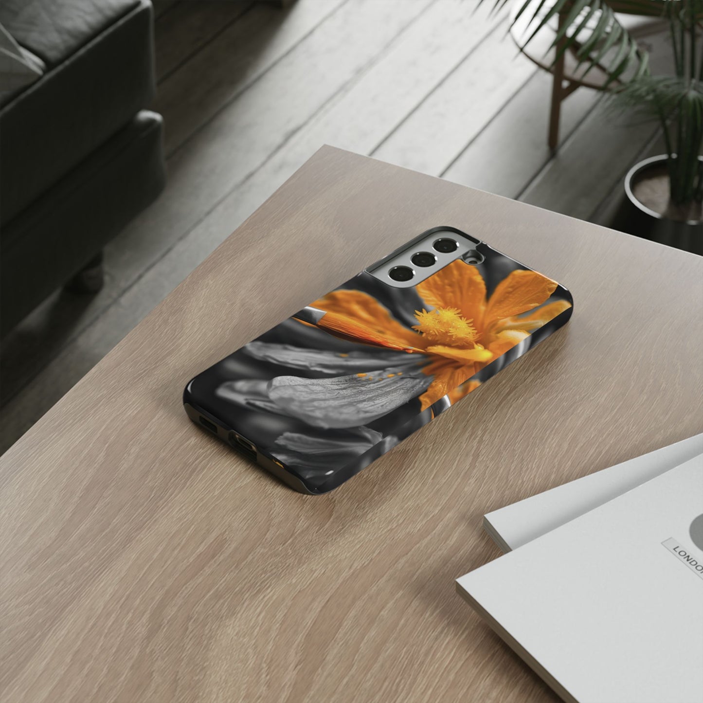 "A stroke of Bloom" Mobile Phone Case