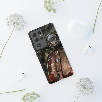 "Vespa. Old Soul, Full Tank" Mobile Phone Case