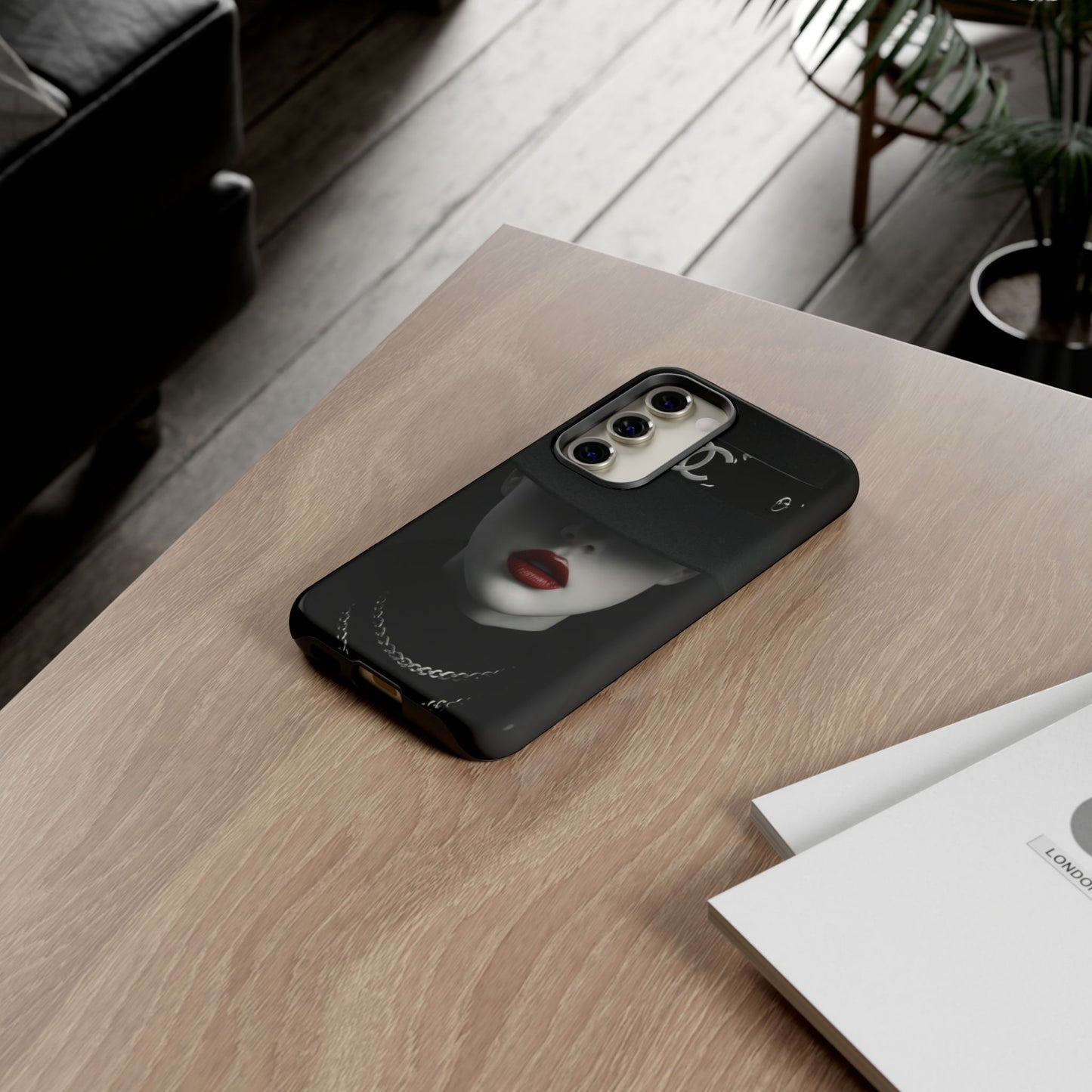 "Whisper of Her" Mobile Phone Case