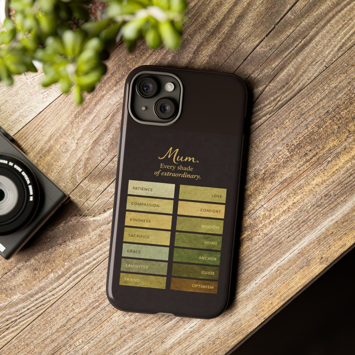 "Every Shade of Extraordinary" Mobile Phone Case (green)