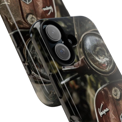"Vespa. Old Soul, Full Tank" Mobile Phone Case